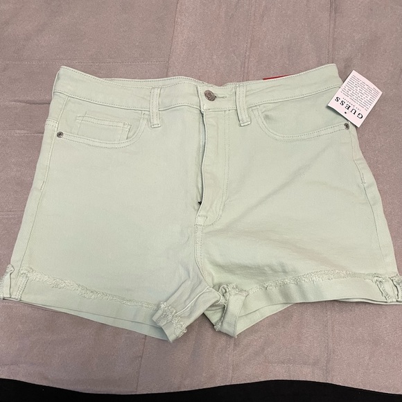 Guess Shorts - Picture 1 of 2